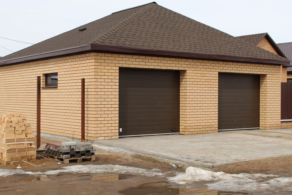 Белебеевский кирпич лицевой 0,7НФ солома гладкий